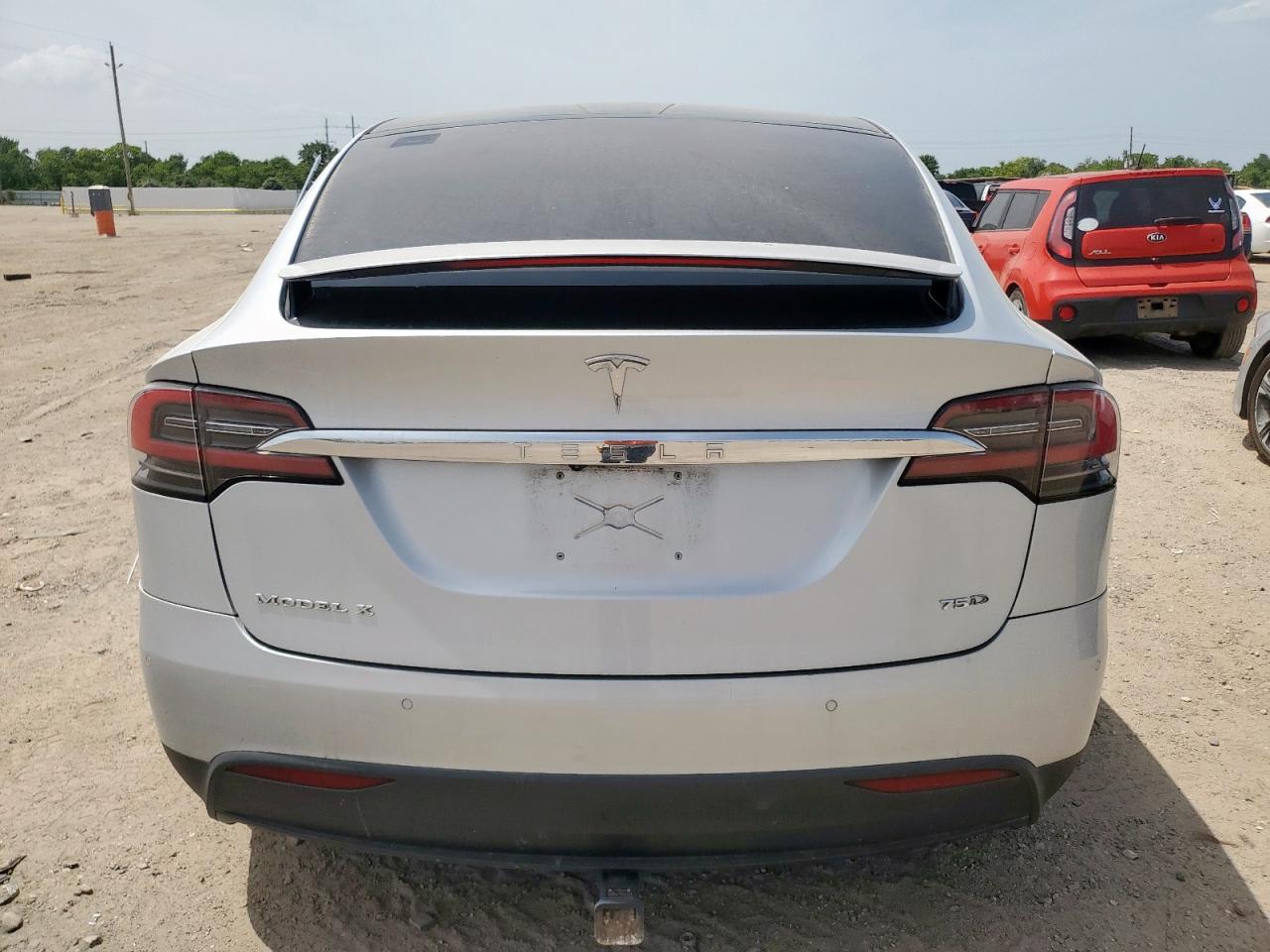 TESLA MODEL X 2016