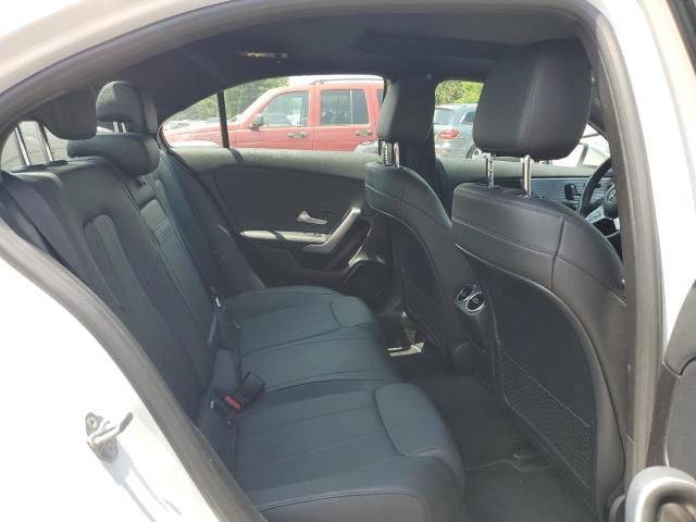 MERCEDES-BENZ A 220 4MATIC 2019