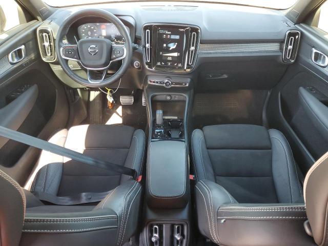 VOLVO XC40 T5 R-DESIGN 2021