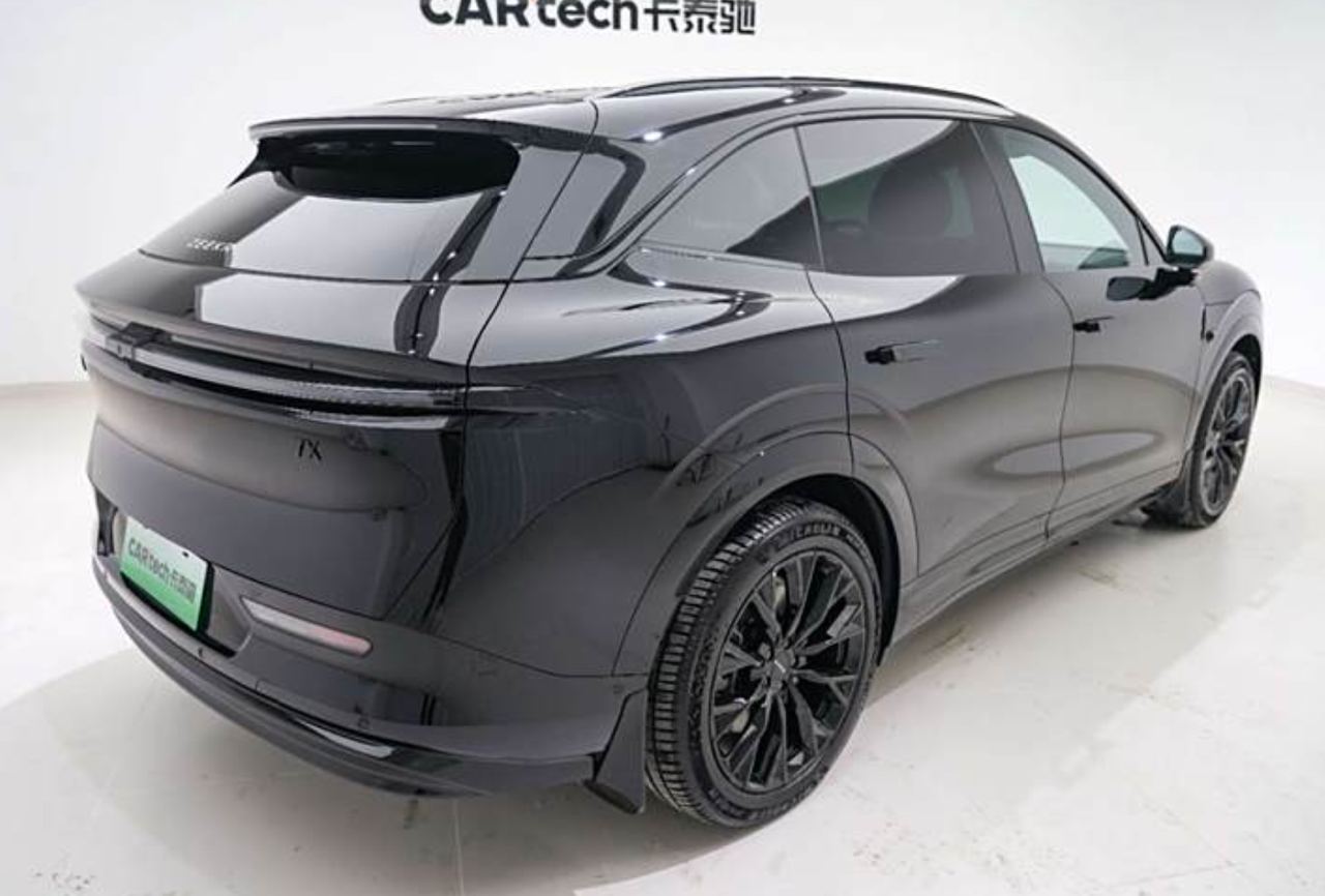 Zeekr 7X 2025