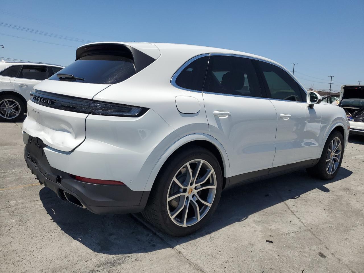 PORSCHE CAYENNE 2024