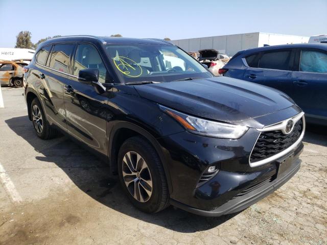 TOYOTA HIGHLANDER XLE 2020