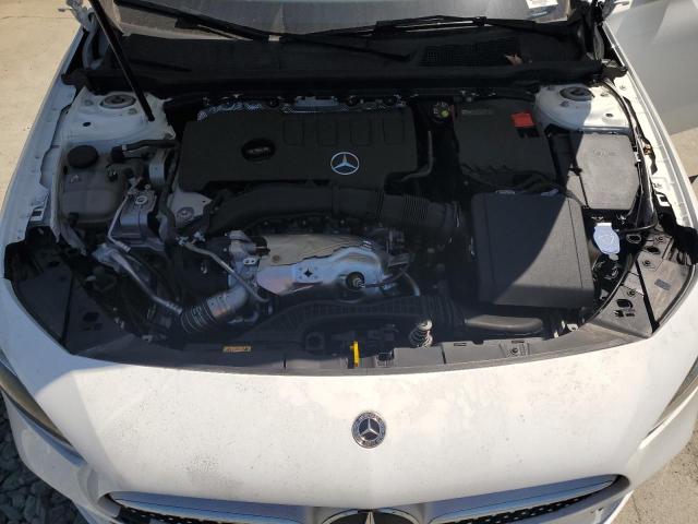 MERCEDES-BENZ A 220 2021