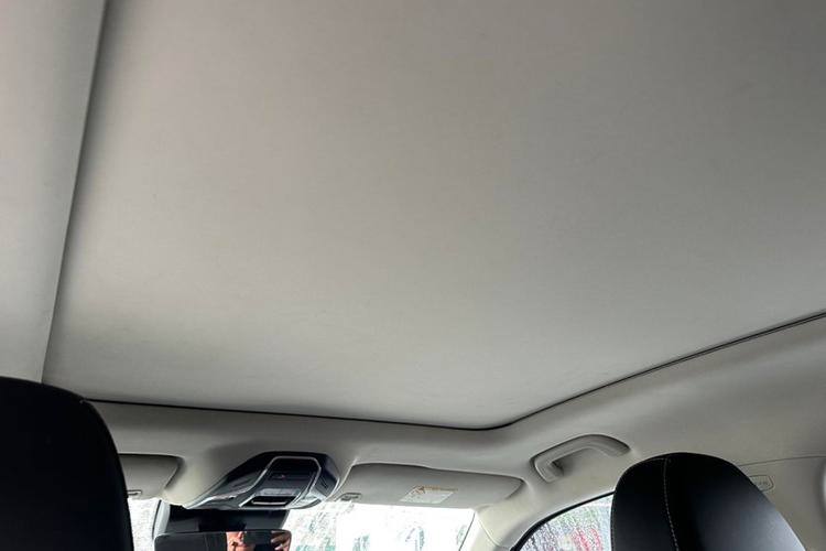 Geely Tugella 2021