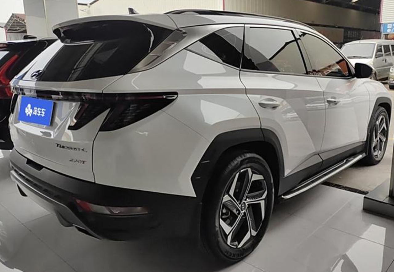 HYUNDAI TUCSON L 2021