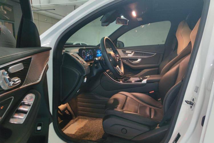 Mercedes-Benz EQC 400 2021