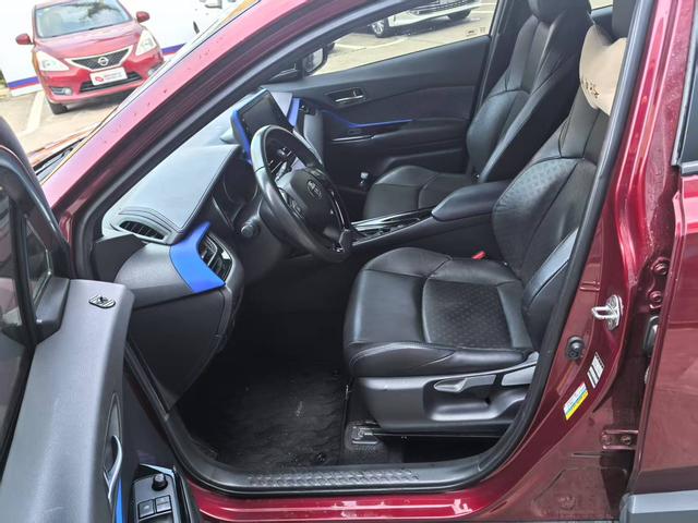 TOYOTA C-HR 2020