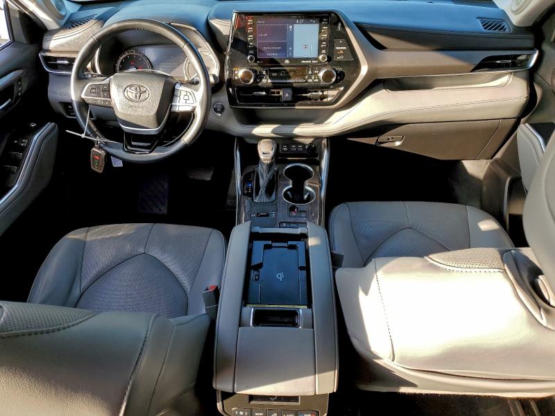 TOYOTA HIGHLANDER LIMITED 2022