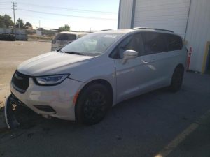 CHRYSLER PACIFICA LIMITED 2021
