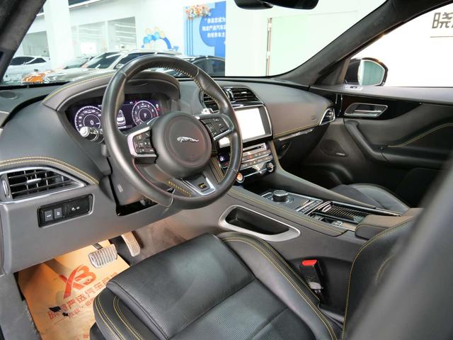 JAGUAR F-PACE 2020