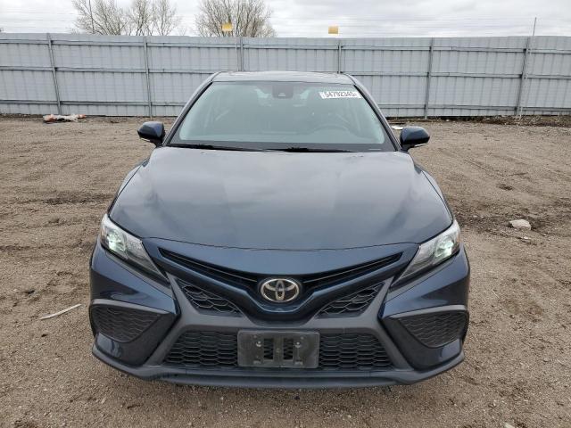 TOYOTA CAMRY SE 2021