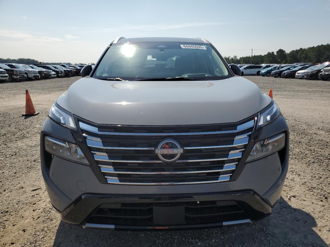 NISSAN ROGUE PLATINUM 2024