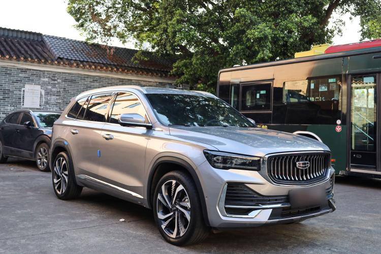 Geely Monjaro 2021