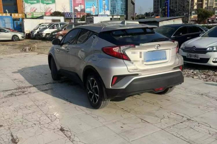 TOYOTA C-HR 2020