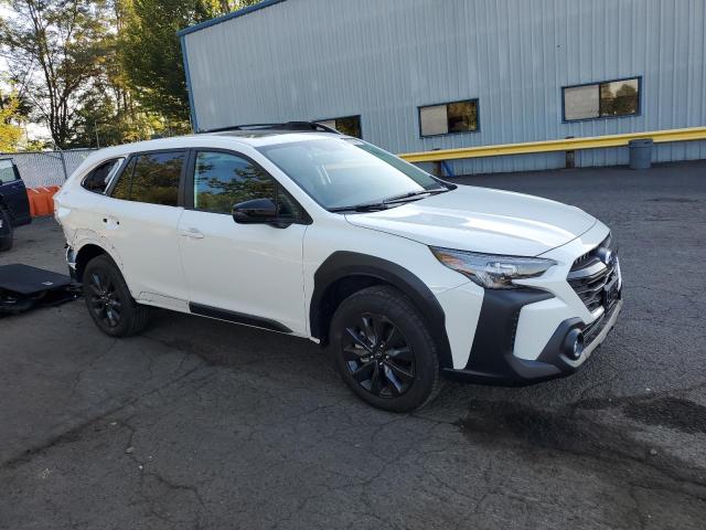 SUBARU OUTBACK ONYX EDITION 2025