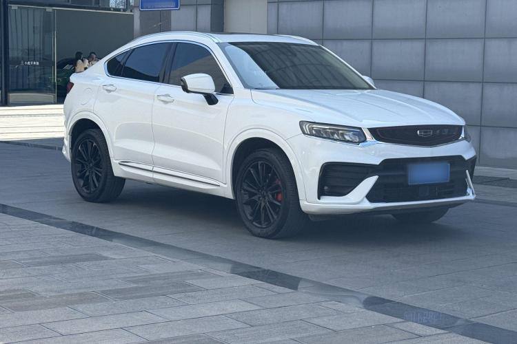 Geely Tugella 2020