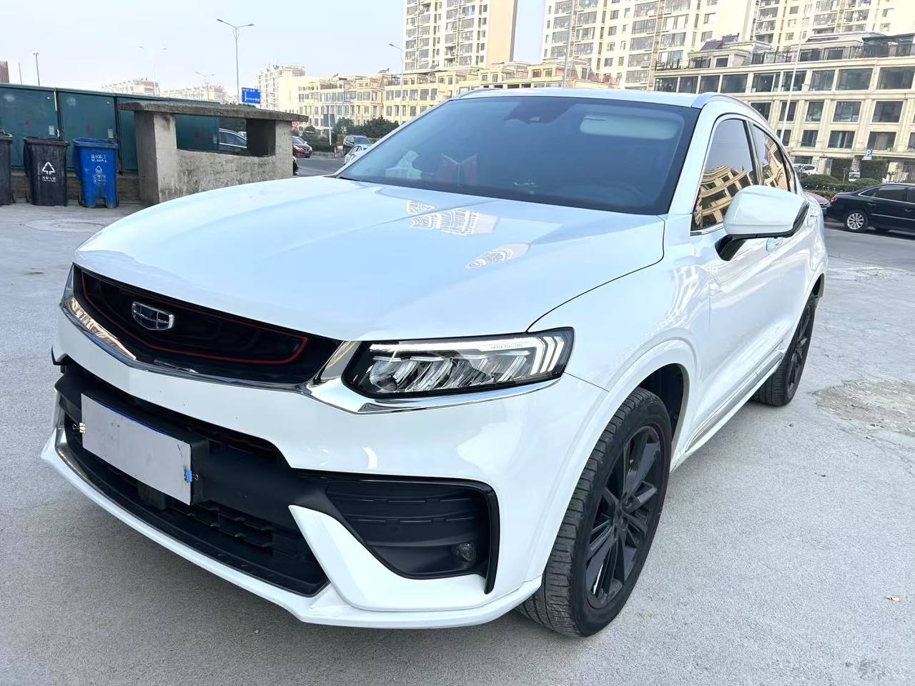 Geely Tugella 2021
