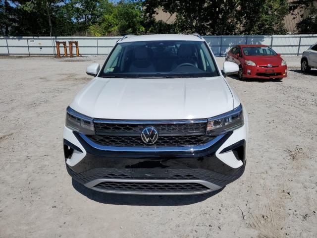 VOLKSWAGEN TAOS SE 2023