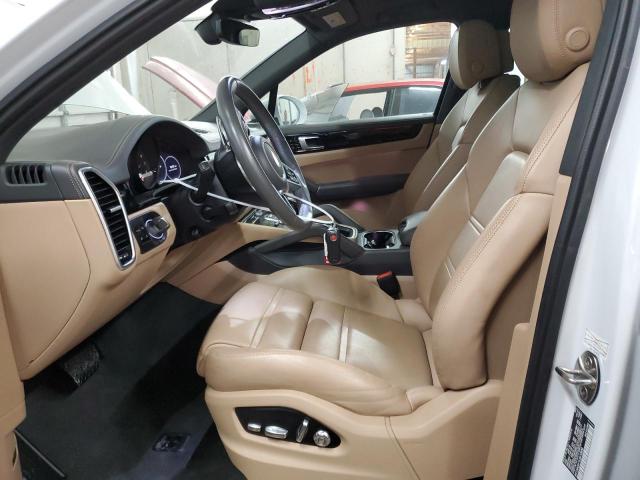 PORSCHE CAYENNE 2020