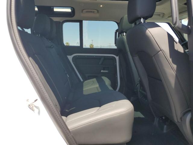 LAND ROVER DEFENDER 110 S 2024