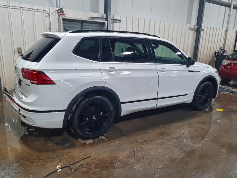 VOLKSWAGEN TIGUAN SE R-LINE BLACK 2021