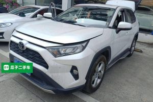 TOYOTA RAV4 2022
