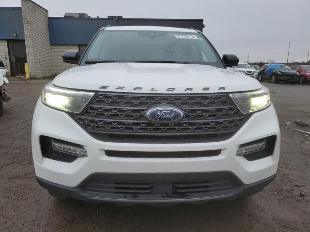 FORD EXPLORER XLT 2022