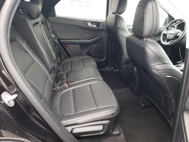 FORD ESCAPE TITANIUM 2021