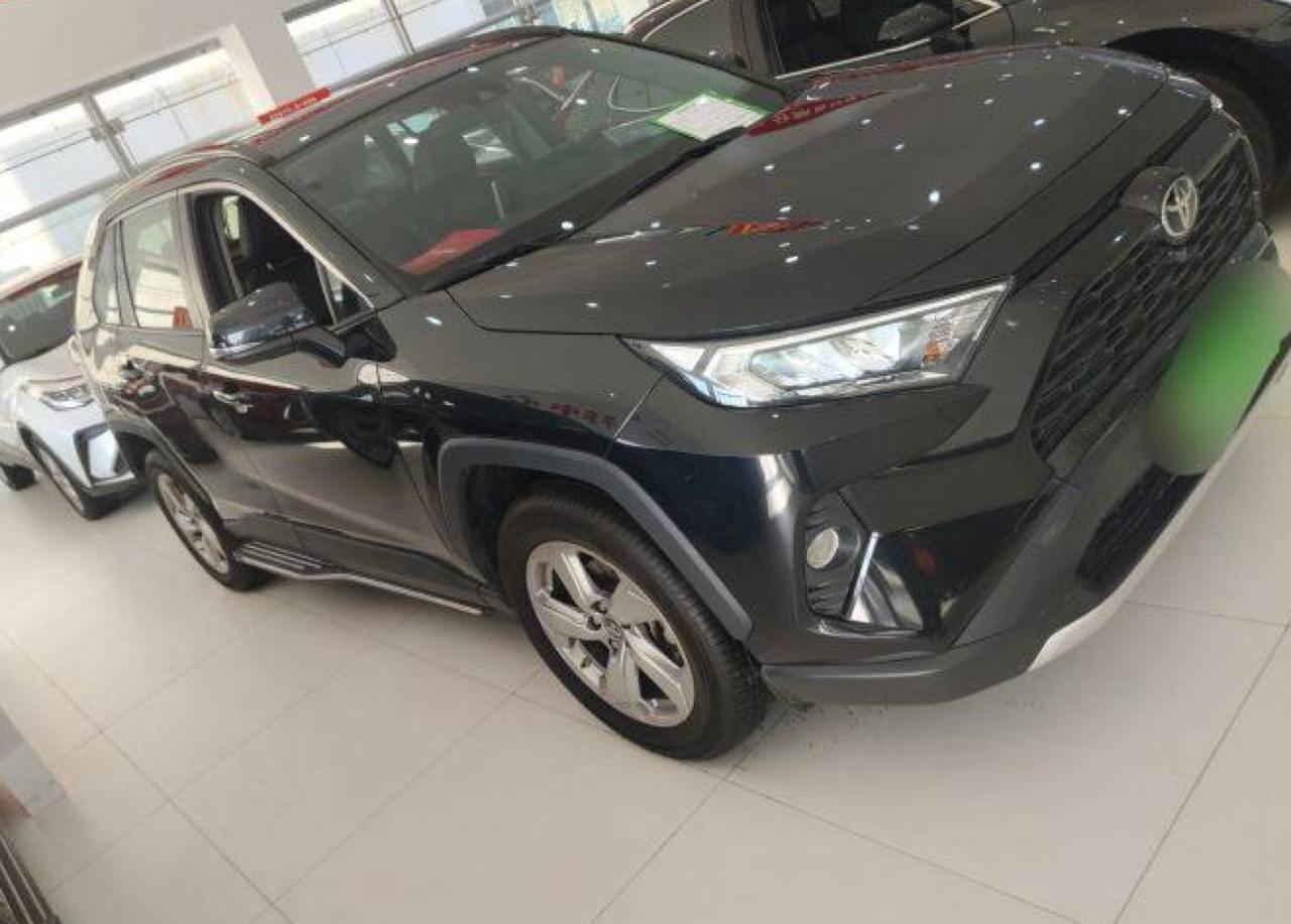 TOYOTA RAV4 2020