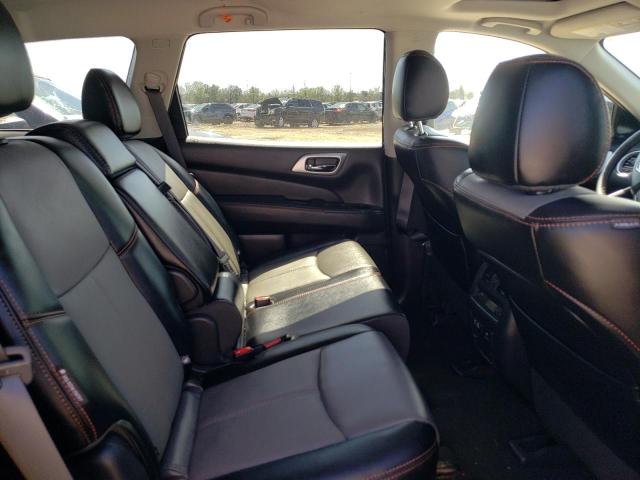 NISSAN PATHFINDER SL 2020