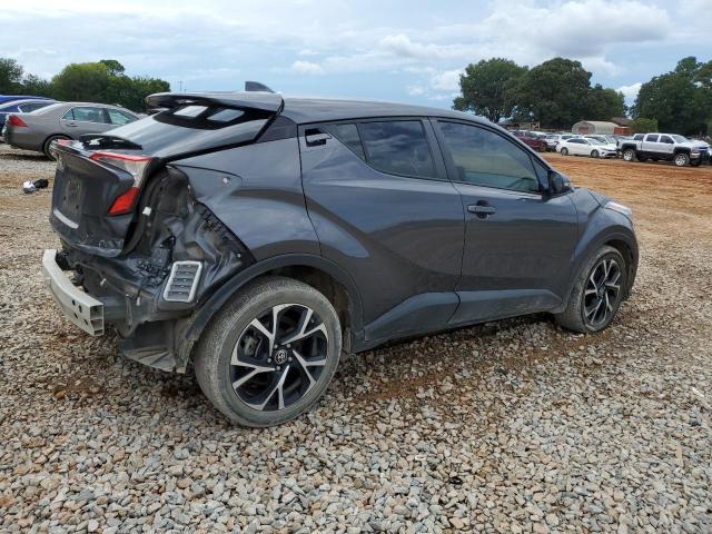 TOYOTA C-HR XLE 2022