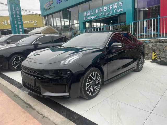 Lynk&Co 03 2022