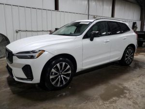 VOLVO XC60 CORE 2024