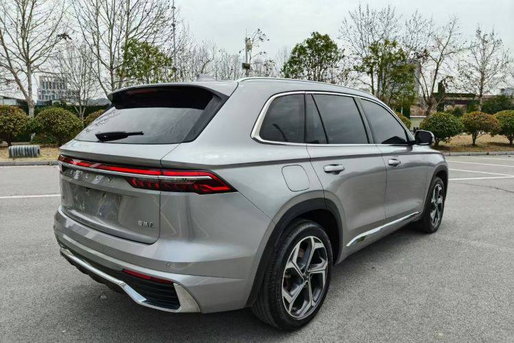 Geely Monjaro 2021