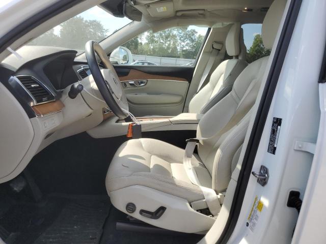 VOLVO XC90 T5 MOMENTUM 2021