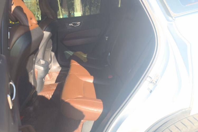 Volvo XC60 2021