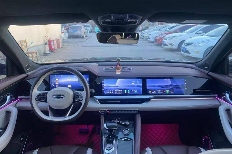 Geely Monjaro 2021