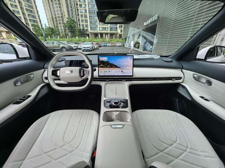Geely Starship Galaxy 7 EM-i 2025