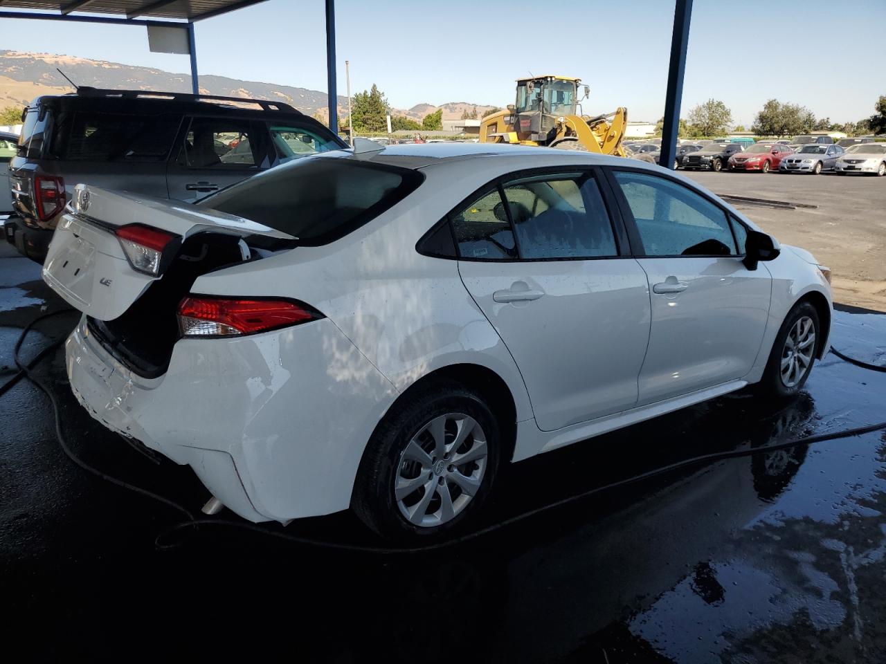 TOYOTA COROLLA LE 2025