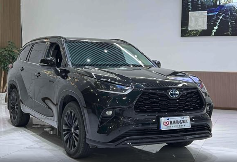 TOYOTA HIGHLANDER HYBRID Knight Edition 2022
