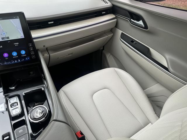 Hyundai Custo 380TGDi 2021
