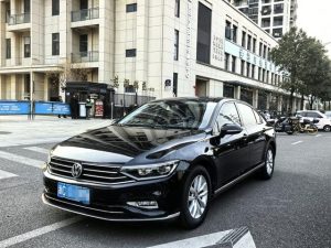 VOLKSWAGEN PASSAT 2020