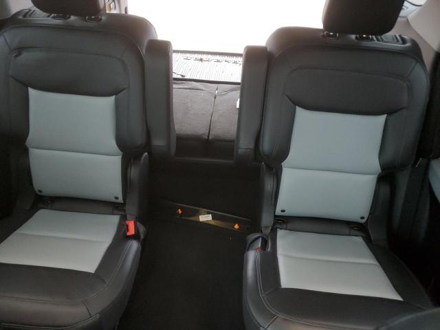 FORD EXPLORER XLT 2022