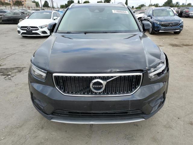 VOLVO XC40 T5 MOMENTUM 2020