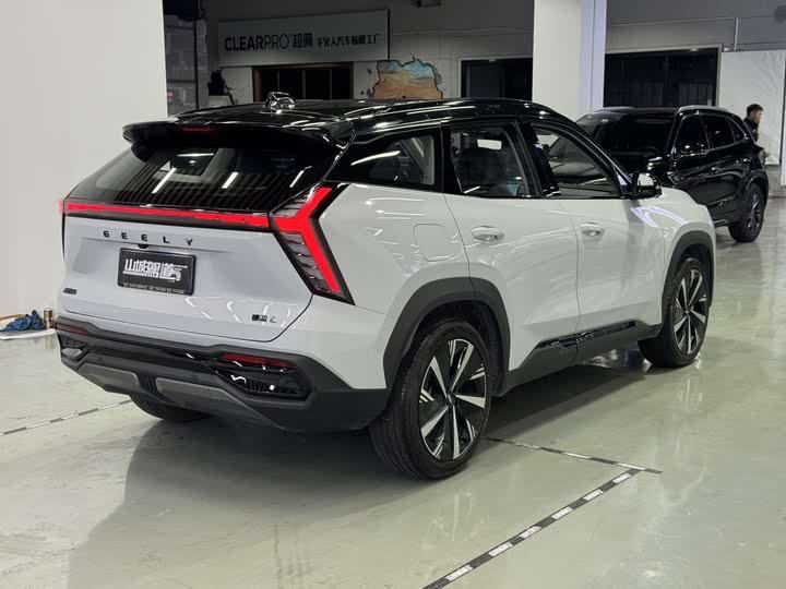 GEELY BOYUE L 2024