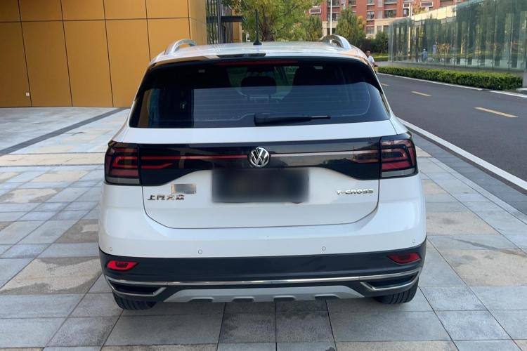 VOLKSWAGEN T-CROSS 2019