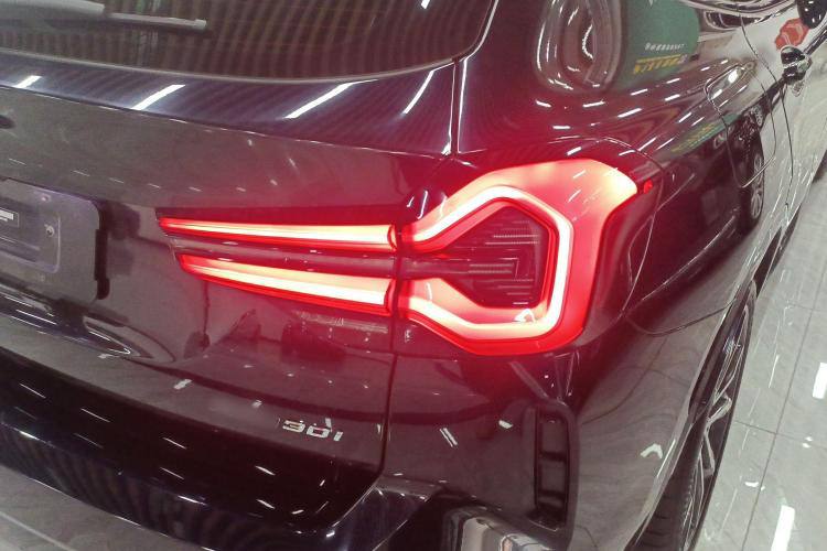 BMW X3 XDRIVE30i 2022