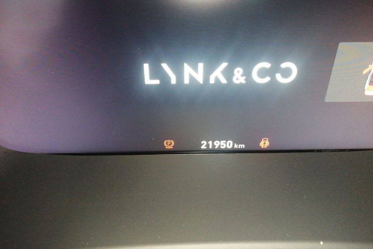 Lynk&Co 06 2023