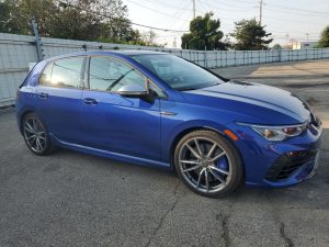 VOLKSWAGEN GOLF R 2024