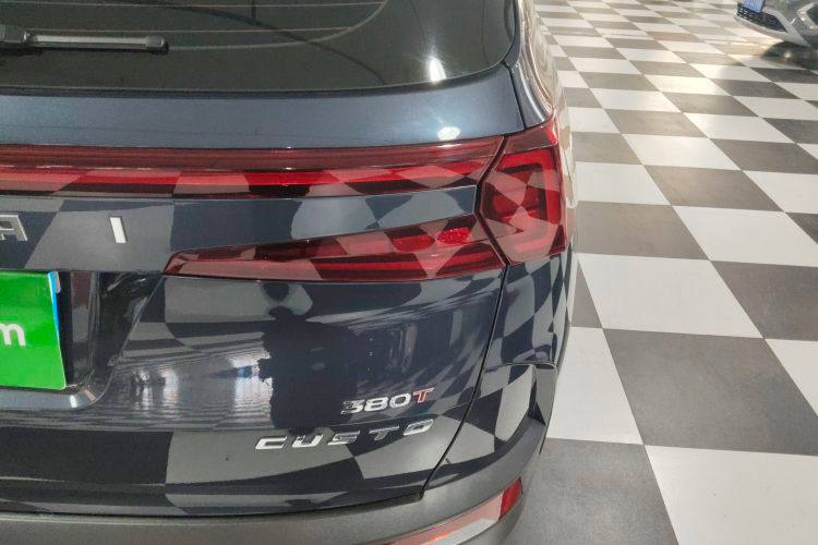 Hyundai Custo 380TGDi 2021